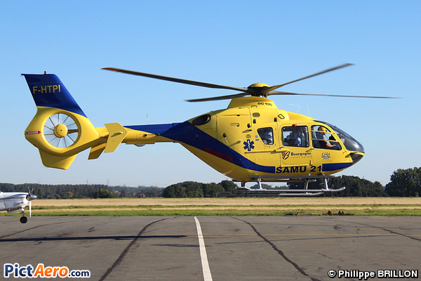 Eurocopter EC-135-T2+ (INAER)