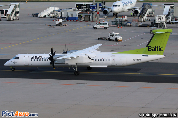 DHC-8-402 (Air Baltic)