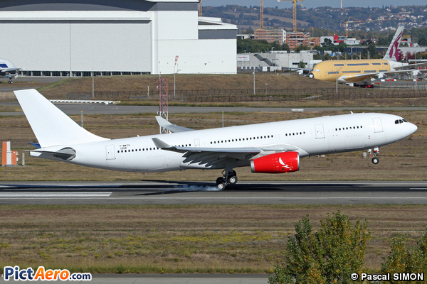 Airbus A330-243 (Avianca Brasil)