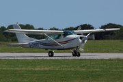 Cessna R182 Skylane RG (G-OWRT)