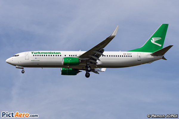 Boeing 737-82K (Turkmenistan Airlines)