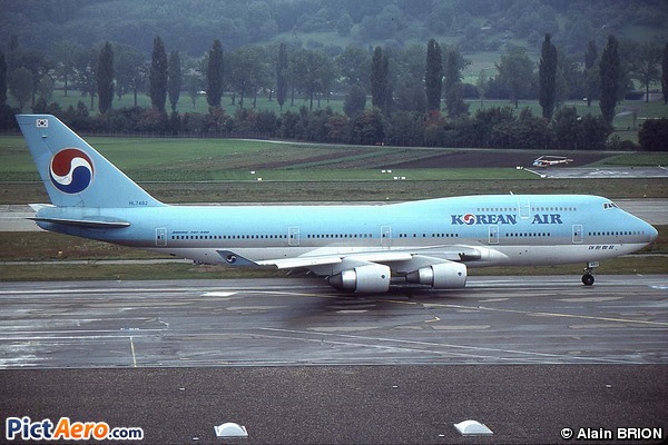 Boeing 747-4B5/BCF (Korean Air)