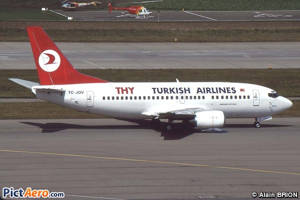 Boeing 737-5Y0 (Turkish Airlines)