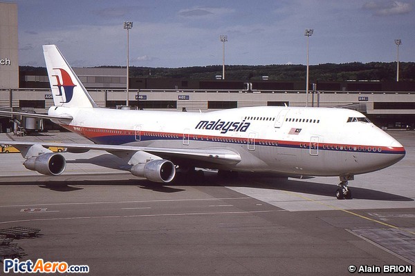 Boeing 747-3H6M/SF (Malaysia Airlines)