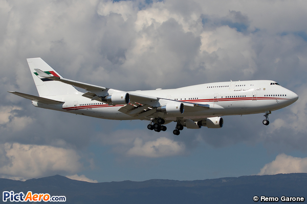 Boeing 747-422 (United Arab Emirates - Dubai Air Wing)