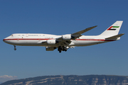 Boeing 747-8Z5/BBJ (A6-PFA)