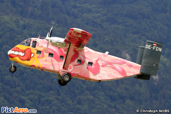 SC.7 Skyvan (Pink Aviation)