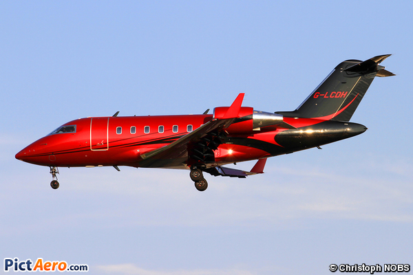 CL-600-2B16 Challenger 605 (TAG Aviation UK)