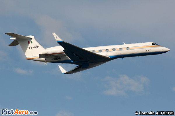Gulfstream Aerospace G-V Gulfstream V (Servicios Aeronauticos Zeta)