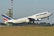 Boeing 747-428M