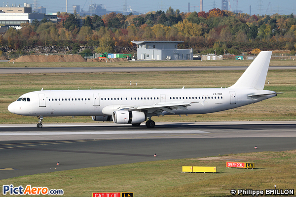 Airbus A321-231 (Air Via)