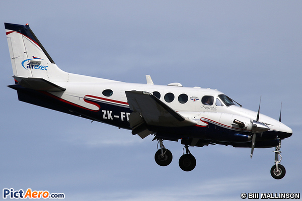 Beech C90A King Air  (Garden City Helicopters)