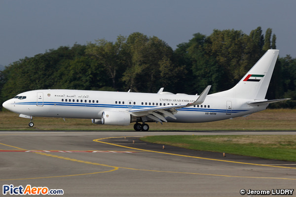 Boeing 737-8EC/BBJ2 (United Arab Emirates - Dubai Air Wing)