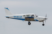 Piper PA-28 R-200 Cherokee Arrow II (N4922T)
