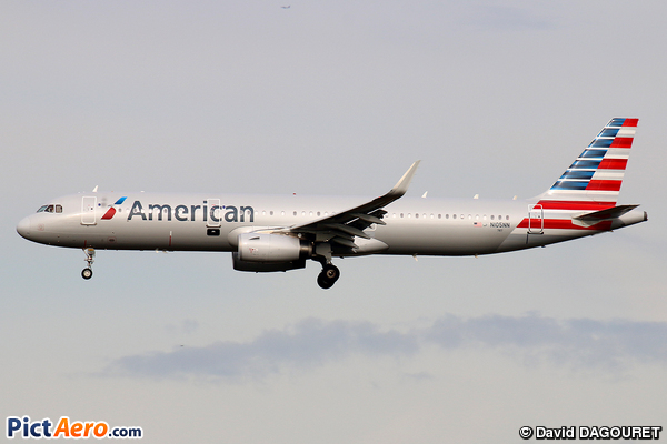 Airbus A320-231 (American Airlines)