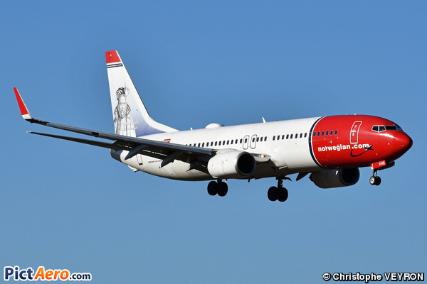 Boeing 737-86N (Norwegian Air International)