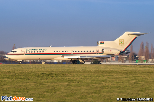Boeing 727-282/Adv(RE) Super 27 (Burkina Faso - Government)