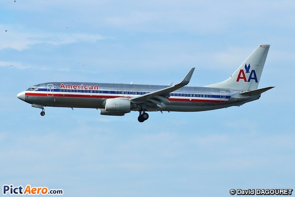 Boeing 737-823/WL (American Airlines)