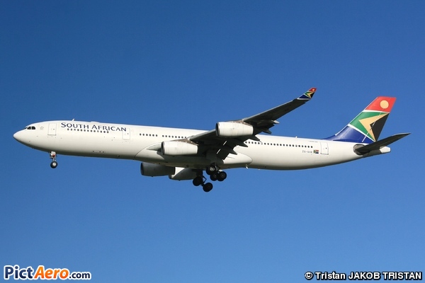 Airbus A340-313 (South African Airways)