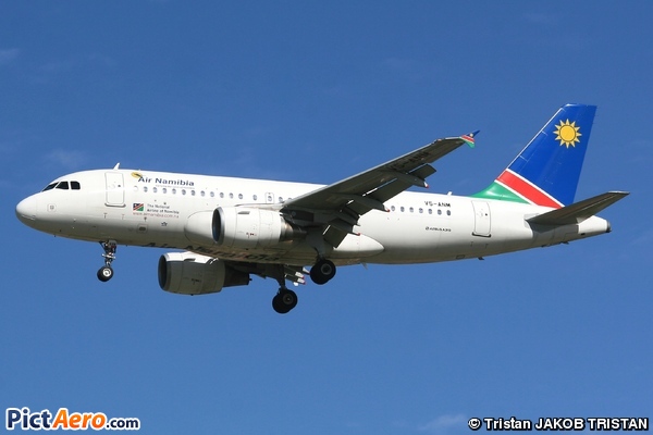 Airbus A319-112 (Air Namibia)