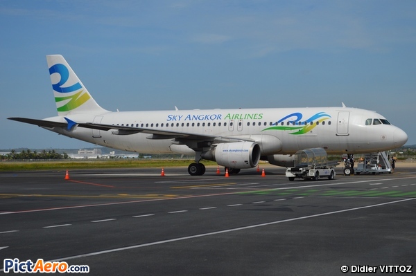 Airbus A320-214 (Sky Angkor Airlines)