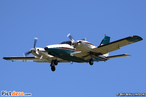 Piper PA-34-220T (Ridge Air)