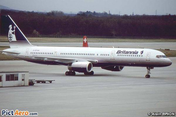 Boeing 757-204/WL (Britannia Airways)