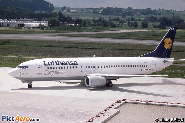 Boeing 737-430 (Lufthansa)