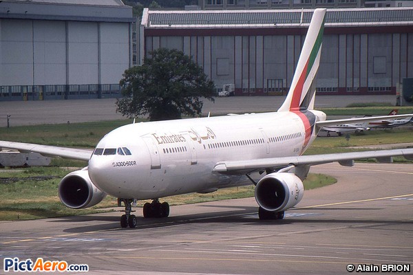 Airbus A300B4-605R (Emirates)