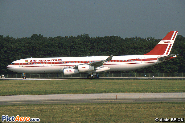 Airbus A340-312 (Air Mauritius)