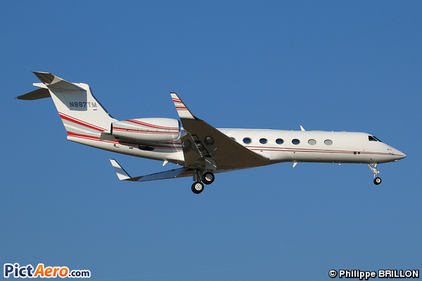 Gulfstream Aerospace G-550 (G-V-SP) (privé/private)