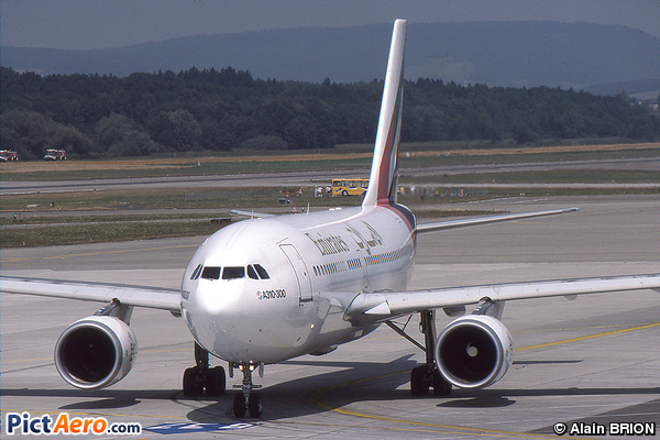 Airbus A310-308 (Emirates)