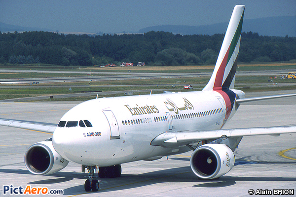 Airbus A310-308 (Emirates)