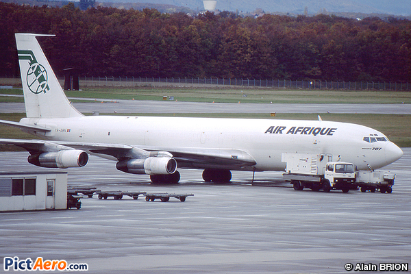 Boeing 707-321 (Air Afrique)