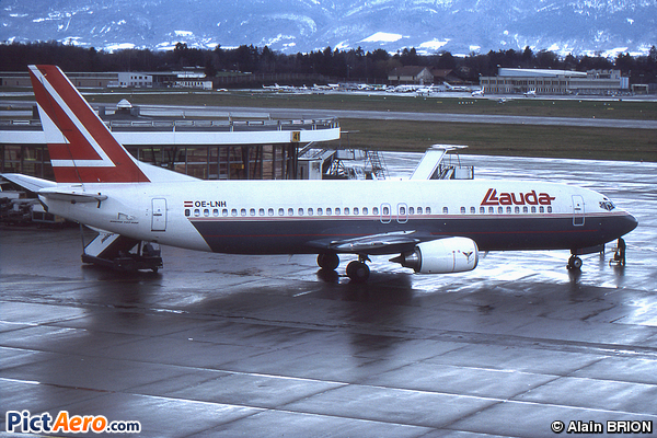 Boeing 737-429 (Lauda Air)