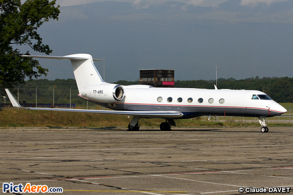 Gulfstream Aerospace G-550 (G-V-SP) (Luxaviation)