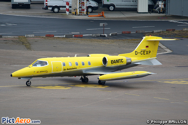 Gates Learjet 35A (Air Alliance)