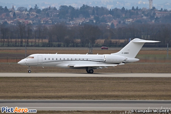Bombardier BD-700-1A10 Global Express (Chartright Air Inc)