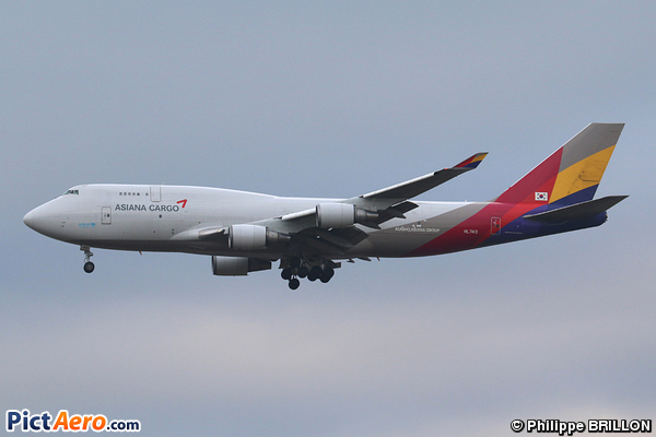 Boeing 747 48EM/BDSF (Asiana Cargo)