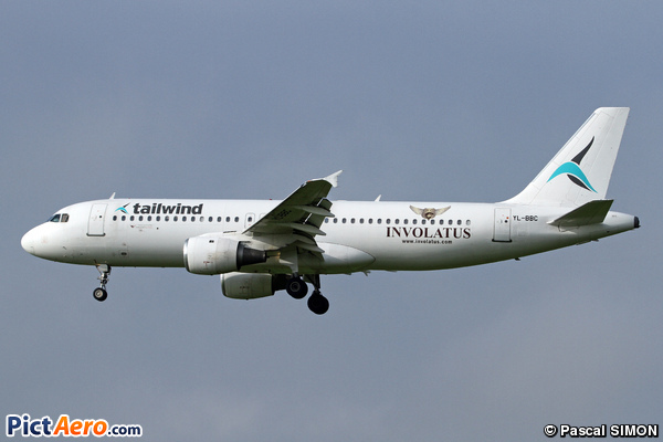 Airbus A320-211 (Tailwind Airlines)
