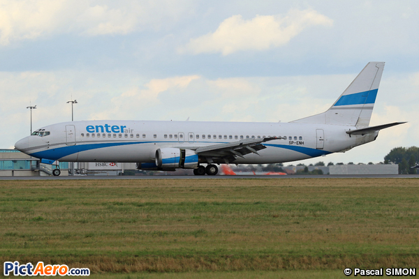 Boeing 737-405 (Enter Air)