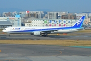 Boeing 777-381 (JA752A)