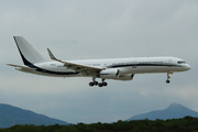 Boeing 757-256/WL