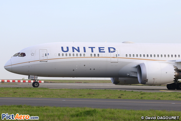 Boeing 787-9 Dreamliner (United Airlines)