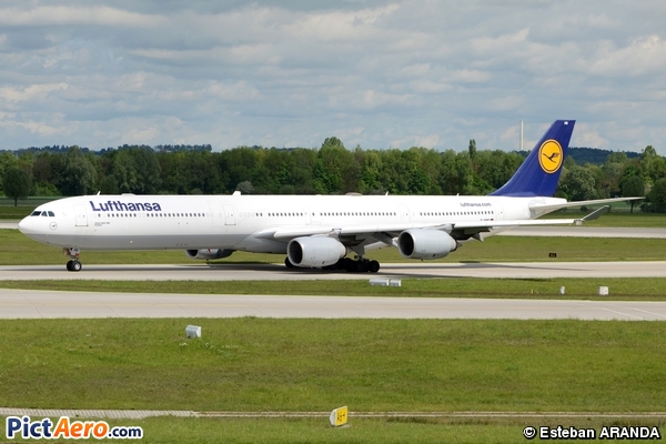 Airbus A340-642 (Lufthansa)