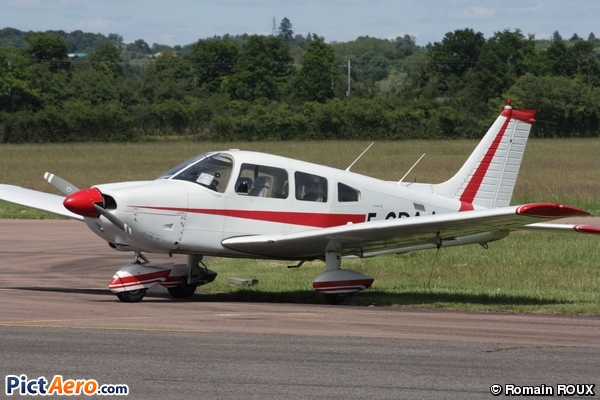 Piper PA-28-181 Archer III (Aéroclub de la région de Chelles)