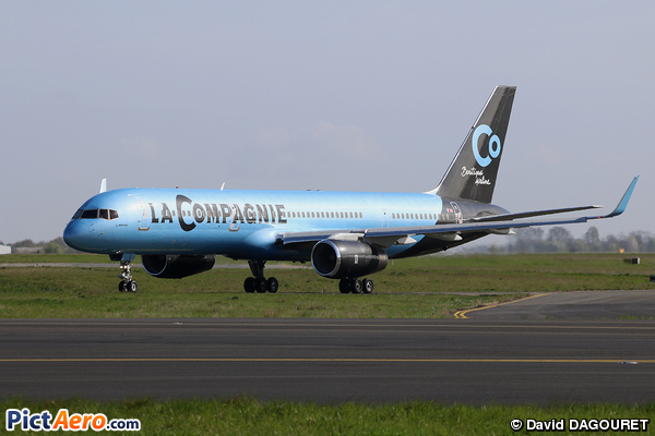 Boeing 757-204/WL (La Compagnie)