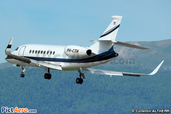 Dassault Falcon 2000LX (Flying Group)