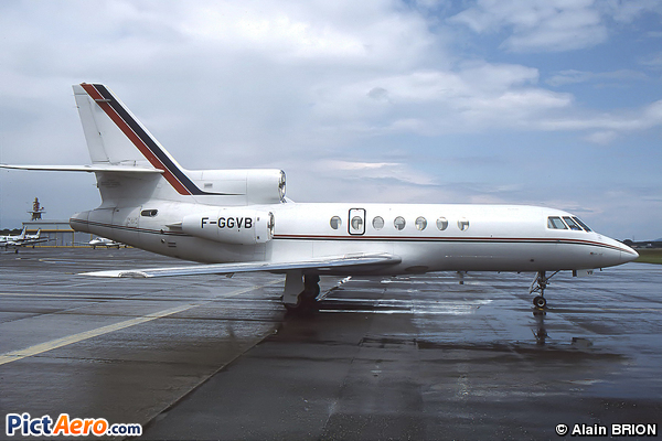 Dassault Falcon 50EX (SA Unijet)