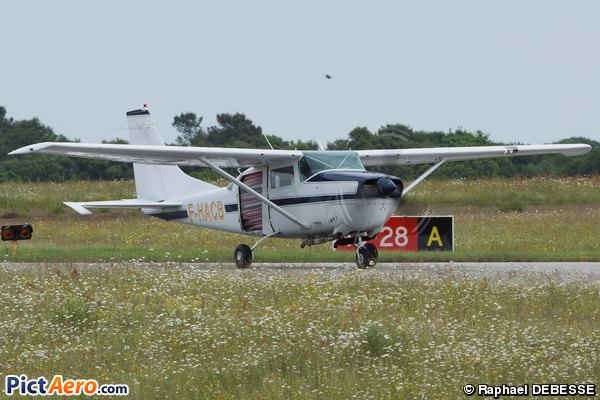 Cessna U206 Stationair 6 (ALTITUDES)